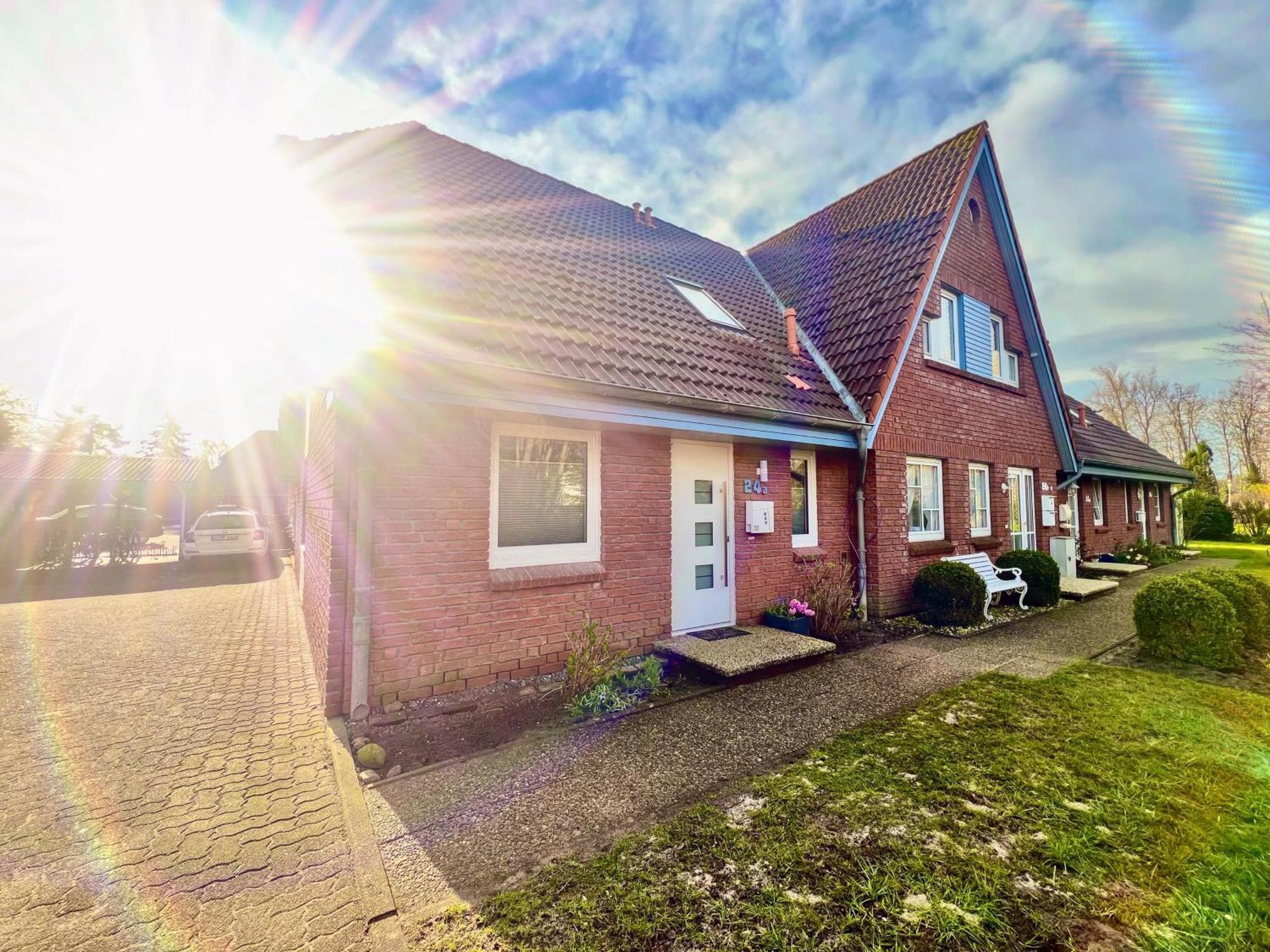 Ferienhaus Wattbrise 부숨 외부 사진